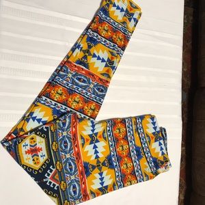 LuLaRoe OS Leggings